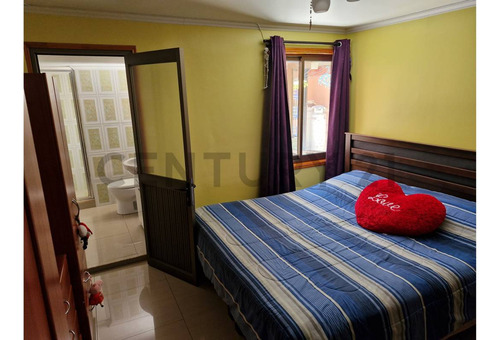 Se Vende Excelente Casa Para Inversión, Concepción