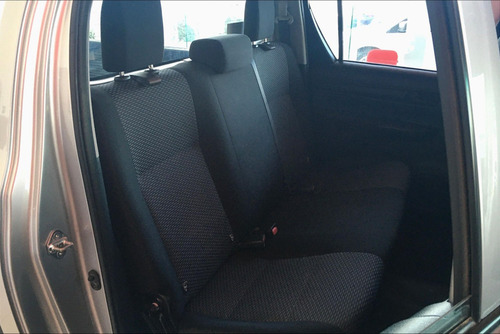 Imagen 15 de 15 de Toyota Hilux Cabina Doble Sr 2019