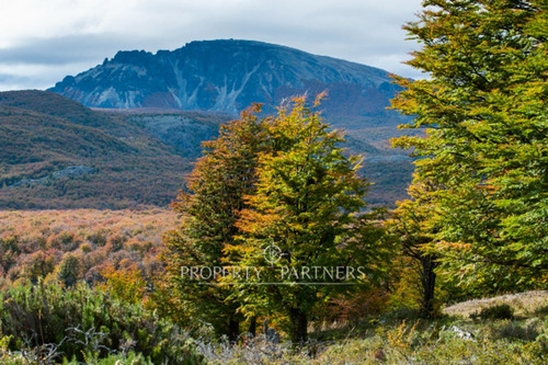 Patagonia, 2.800ha Excepcional Estancia Lago Bravo