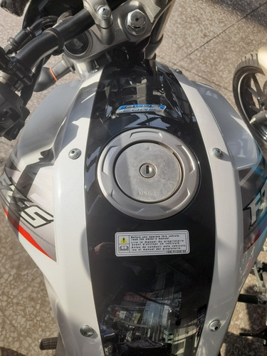 Imagen 10 de 17 de Yamaha Fz Sd C/dis. Fzsd - En Motoswift Ramos
