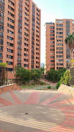 Acogedor Y Luminoso Apartamento En Venta En Valle Abajo, Caracas