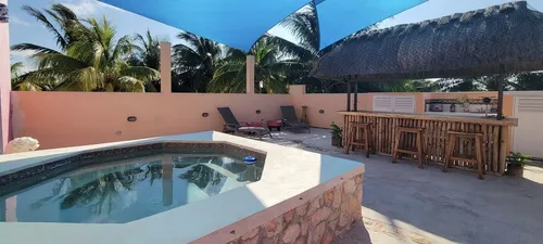 Casa En Venta En Telchac Puerto, Yucatan.