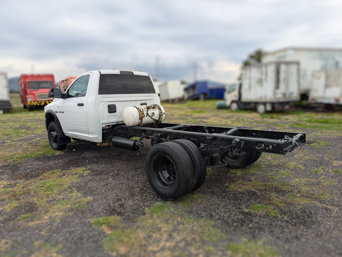 Ram 4000 Año 2018, Motor Hemi V8 A Gas L.p. Chasis Cabina