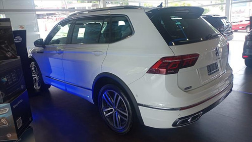 Volkswagen Tiguan 2.0 300 Tsi Allspace R-line