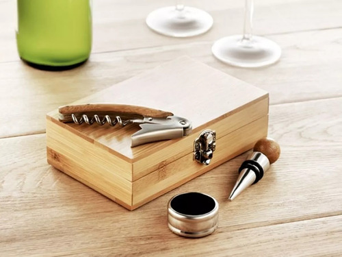 Set De Accesorios Para Vinos X3 + Caja De Madera Destapador