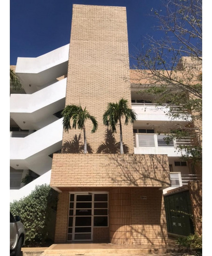 Venta De Apartamento En Playa Moreno Loma Real Margarita