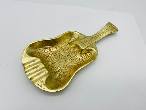 Cenicero Guitarra Bronce