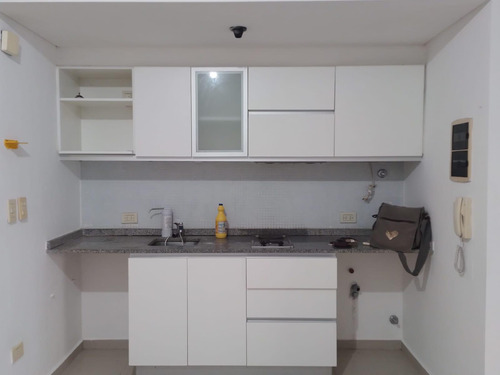 Hermoso Departamento Monoambiente Excelente Ubicación Céntrica Escobar, Calle Moreno Al 800