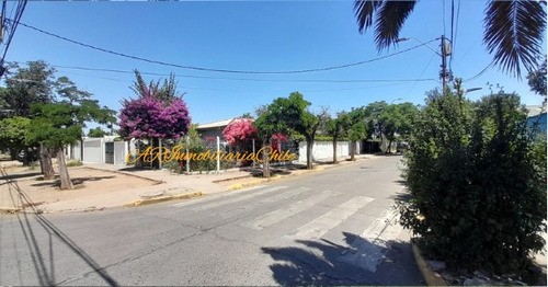 Casa De 1 Piso Gran Terreno 4d 1b 6 Estc