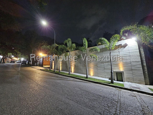 Espectacular Casa Con Piscina En Venta En Lomas De Chuao