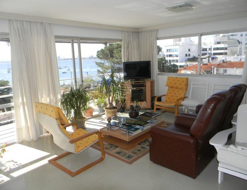 Imagen 3 de 21 de Apartamento Frente Al Puerto - Punta Del Este Puerto