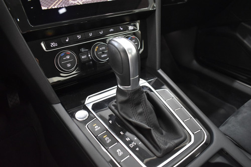 Volkswagen Passat 2.0 Tsi Highline 220cv - Car Cash