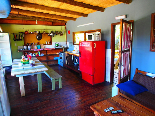 Alquilo Hostel En La Pedrera