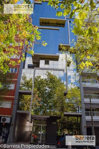 Piso De Oficina De 70 M2