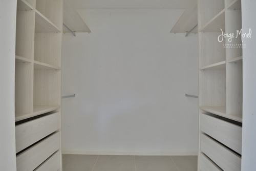 Casa Interno #100-200 - San Sebastian - Area 2 - 875m2 #id 661