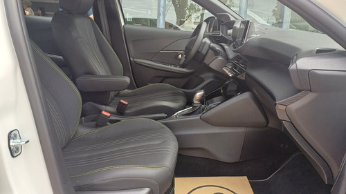Peugeot 208 Gt T200 Aut. L/25 Okm