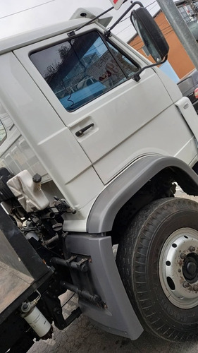 Imagem 5 de 7 de Volkswagen 13-180
