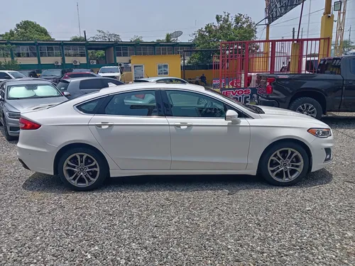 Ford Fusion 2.0 Titanium At