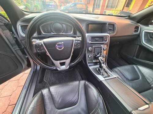 Volvo S60 3.0 R-desingn T6a L6//t Sec/pack At