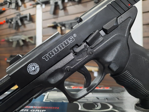 Imagem 7 de 8 de Airsoft Pistola Taurus Pt 24/7 Spring + 2 Mags Licenciada!