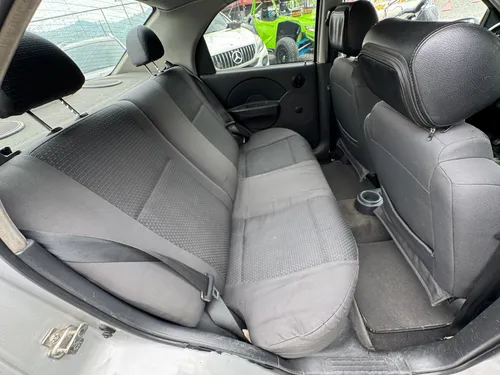 Chevrolet Aveo 1.6 Mt