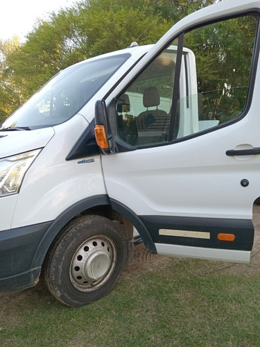 Ford Transit 2.2 Chasis 470e