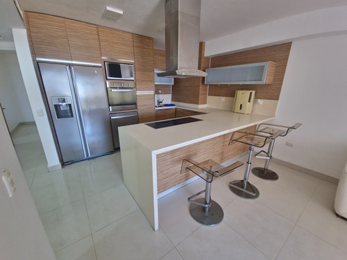 Venta Apartamento Orilla De Playa Pampatar Cerca Hotel Tibisay Isla De Margarita