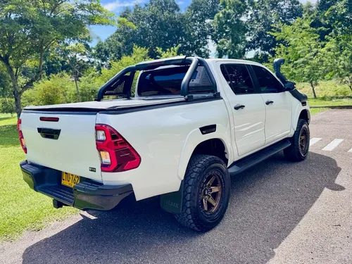 Toyota Hilux 4.0