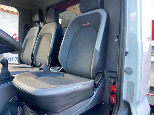 Vw 11180 Prime 2022 Na Plataforma De 6,20 Com Asa