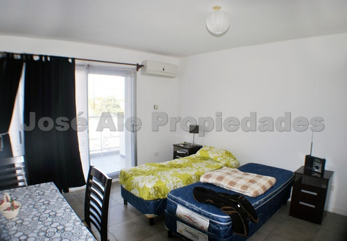 Imagen 4 de 12 de En Venta Monoambiente Colonia Del Sacramento