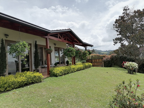 Casa Finca Para La Venta En Guarne Vereda Montañez Antioquia