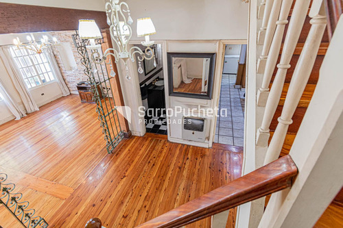 Venta Casa 5 Ambientes Con Garaje, Quincho Y Piscina En Haedo.