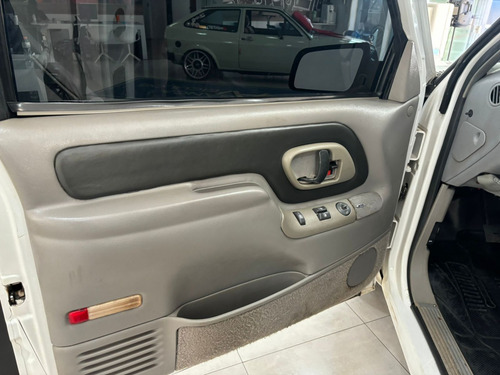 Chevrolet Silverado 4.1 4X2 CS 18V DIESEL 2P MANUAL