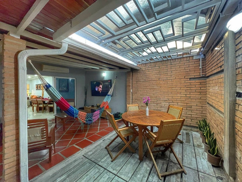Imagen 17 de 17 de En Venta Townhouse En Piedras Pintadas Pozo Y Planta 100%. Código 136400