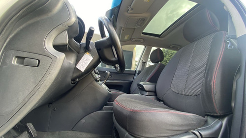Imagen 18 de 25 de Kia New Carens Ex 2013