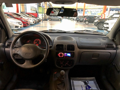 Clio* Rl* 1.0 2001