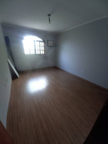 Imagem 24 de 29 de Casa Para Venda - Vila Valqueire, Rio De Janeiro - 180m², 3 Vagas - 876
