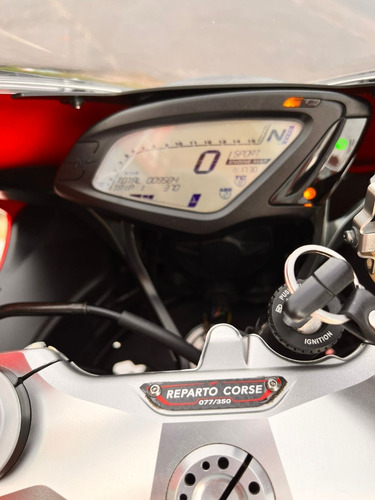 Imagen 23 de 25 de Mv Agusta F3 Rc 675 No Yamaha R6 No Daytona No Cbr 600
