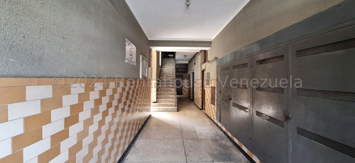 Edificio Comercial En Venta San Martin Mls #24-27982 Bm