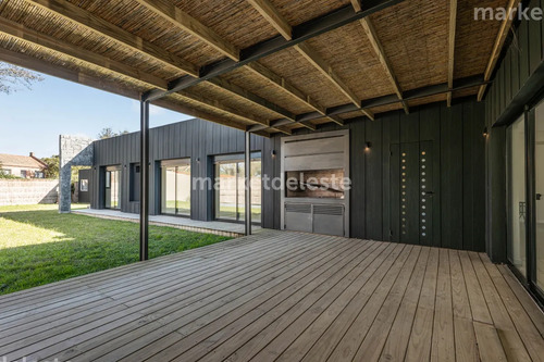 Casa En El Golf - A Estrenar