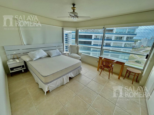 Imagen 9 de 18 de Venta 3 Dormitorios Dependencia Playa Brava, Primera Linea. Oportunidad! Ref4914289