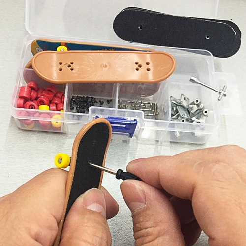 L Juego De Minimesa De Skate De Dedo Profesional Para