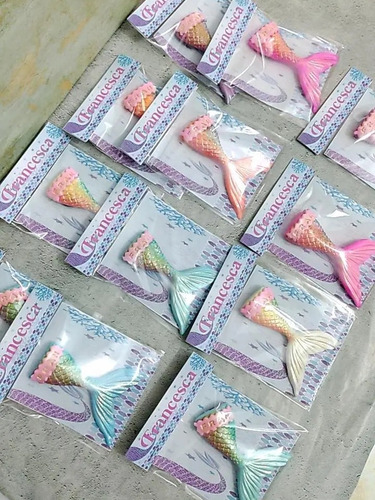 Llaveros Cola De Sirena Con Bolsita Porcelana Fria 40 Uni