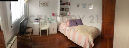 Imagen 27 de 30 de 58 Entre 12 Y 13. Penthouse 5 Dormitorios En Venta, La Plata.-