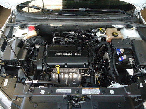 Cruze Sport Hatch Lt 1.8 At