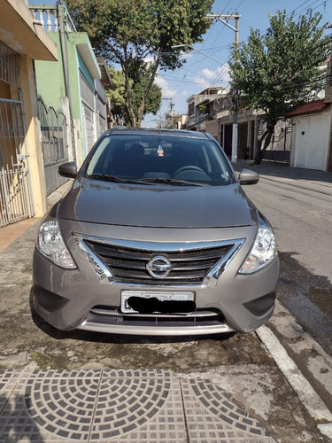 Nissan/versa 1.0