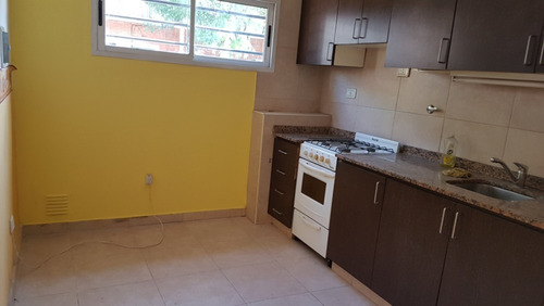 Ph De 3 Ambientes - 70 M²
