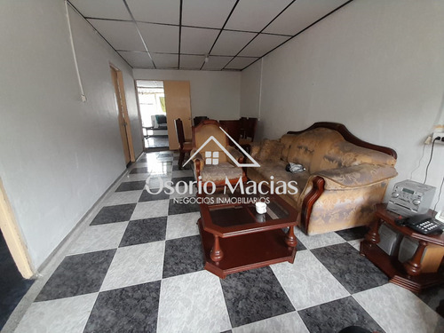 Venta De Casa En Centenario