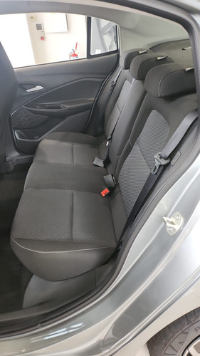 Chevrolet Onix plus 1.0 Lt