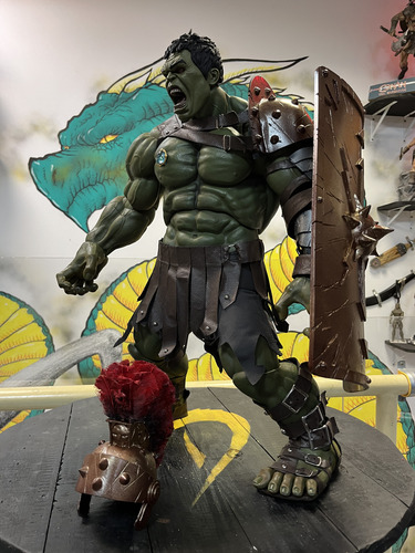 Hulk Neca 1/4 Planeta Hulk (custom Hq) (Recondicionado)
